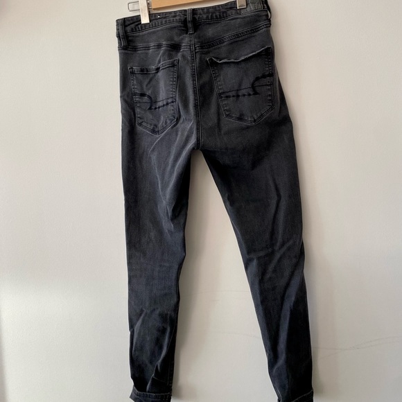 American Eagle Super Stretch Ripped Jeans - Picture 3 of 4